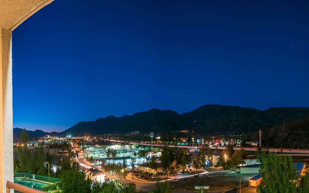 San Bernardino Inn & Suites Oda fotoğraf