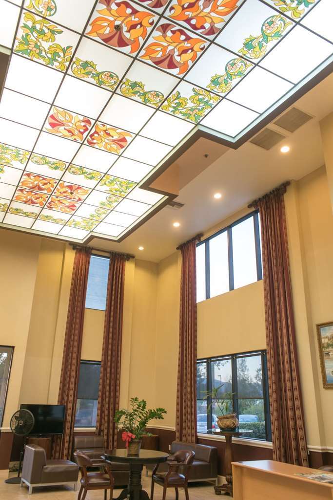 San Bernardino Inn & Suites İç mekan fotoğraf