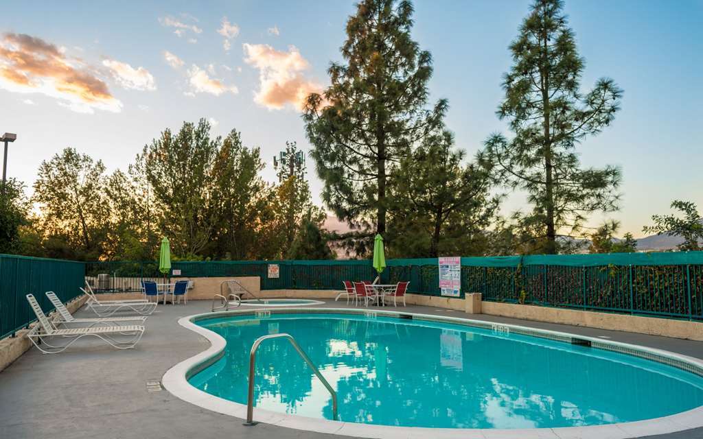 San Bernardino Inn & Suites Konforlar fotoğraf